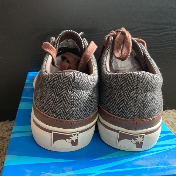 THE HUNDREDS shoes. - Picture 5 of 7